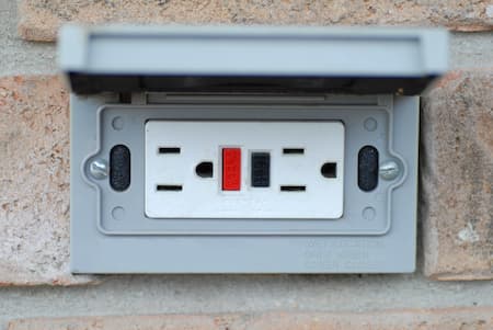 A Guide To Outdoor Electrical Outlets