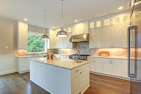 Lighting Solutions For Modern Kitchen Remodels